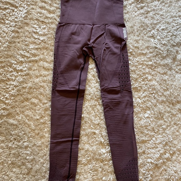 Gymshark Energy Seamless Leggings (Purple Wash) - Picture 3 of 7